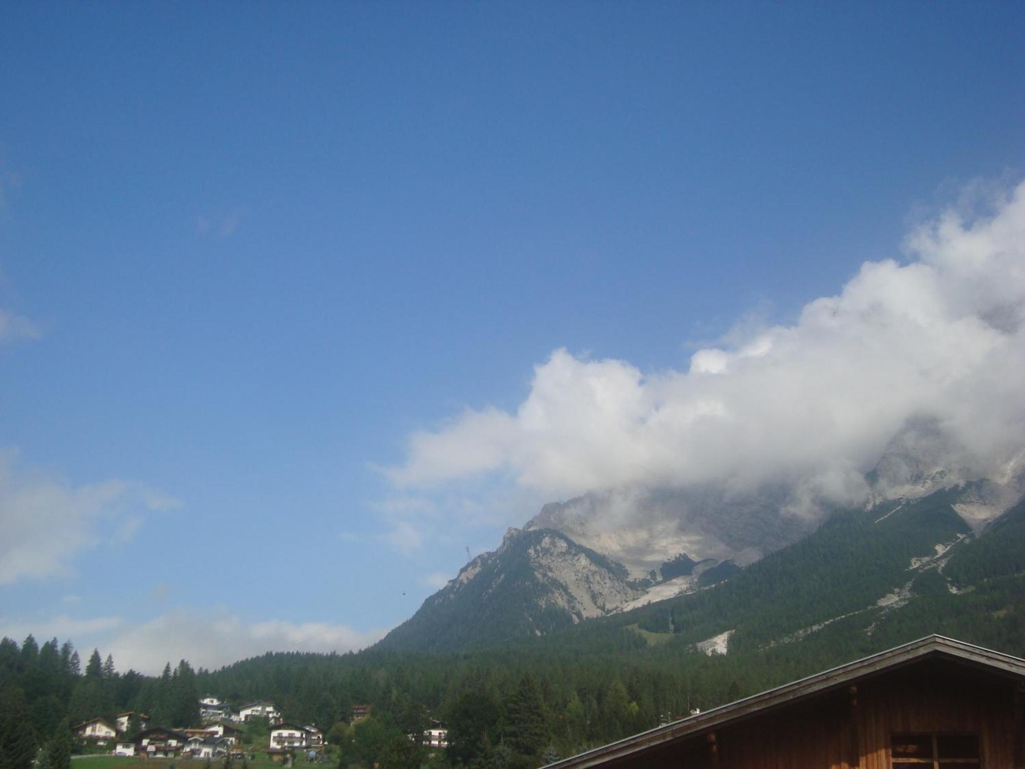Gästehaus Alpenstern Ehrwald Exterior foto